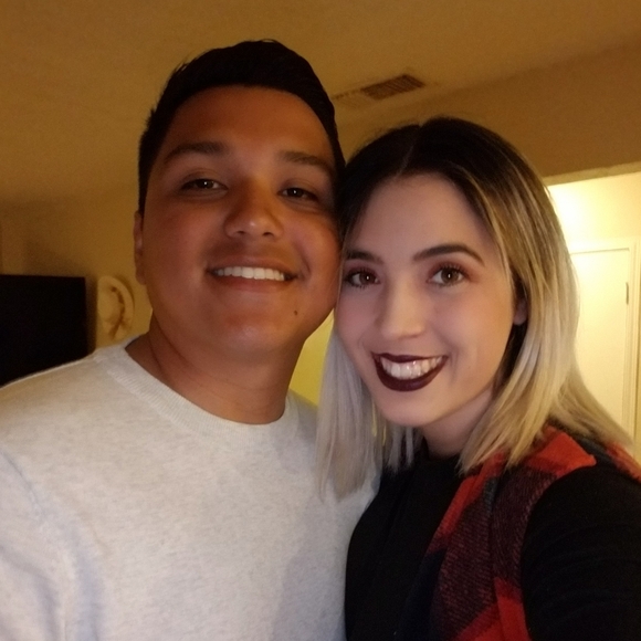 Meet your Posher, Crystal - Picture 3 of 4